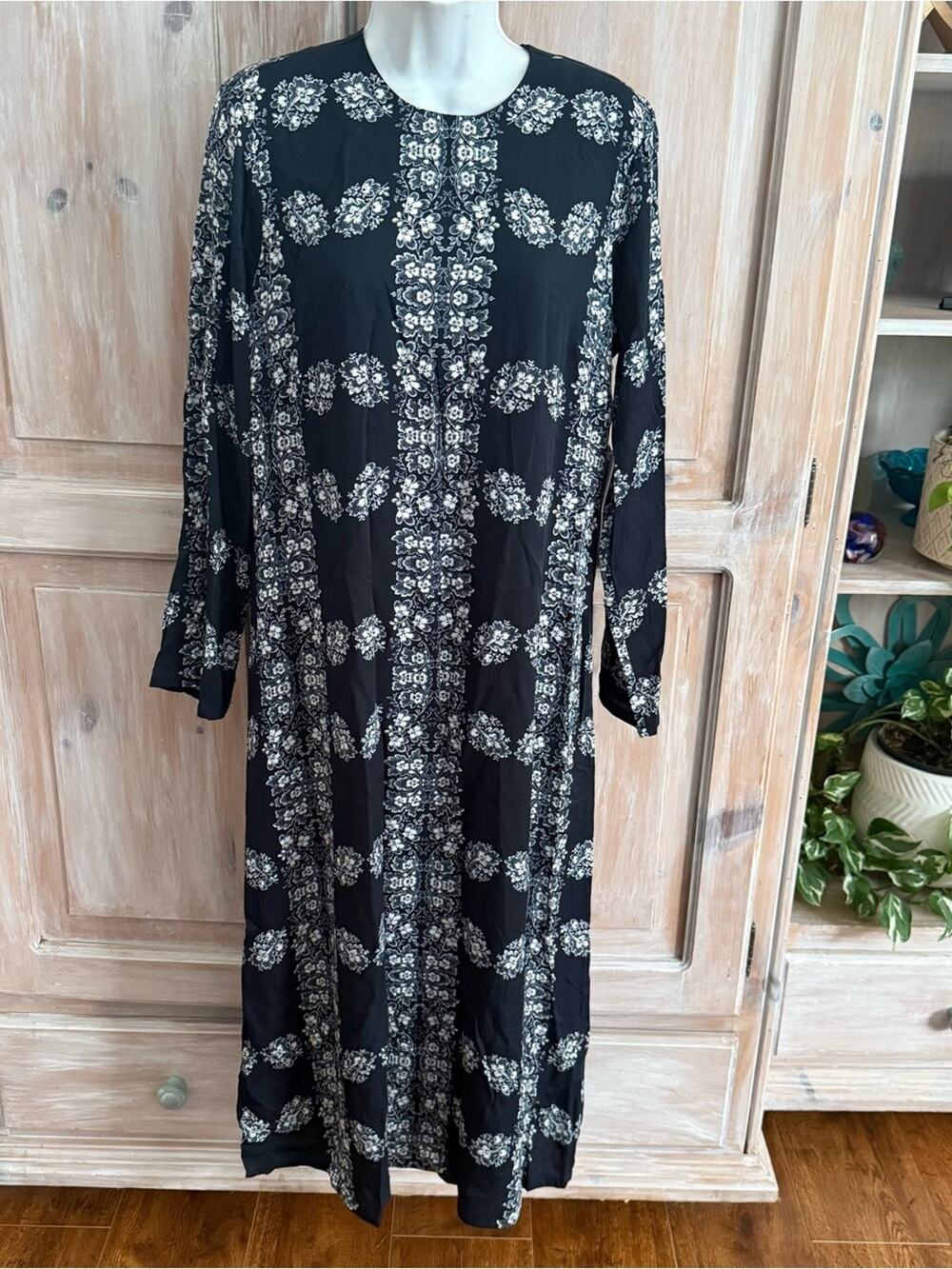 Hyacinth House Navy Blue Dress Women’s Medium NEW